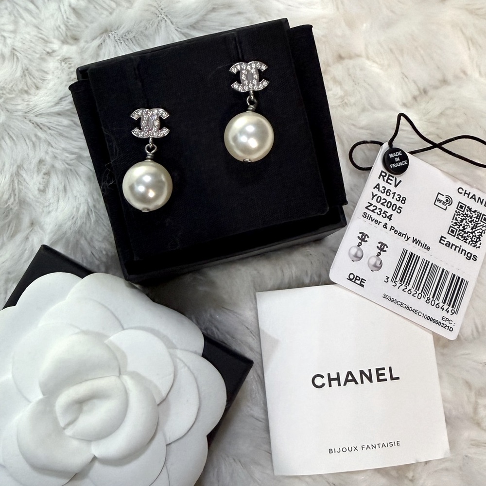 CHANEL Silver and White Pearl Drop Earrings